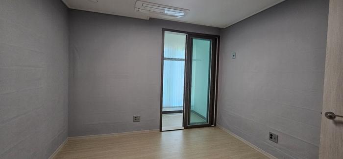 3695294320_0GqeZxhu_e5ce34e37b2510fab0d050cc95c61245665e0673.jpg 이미지크게보기