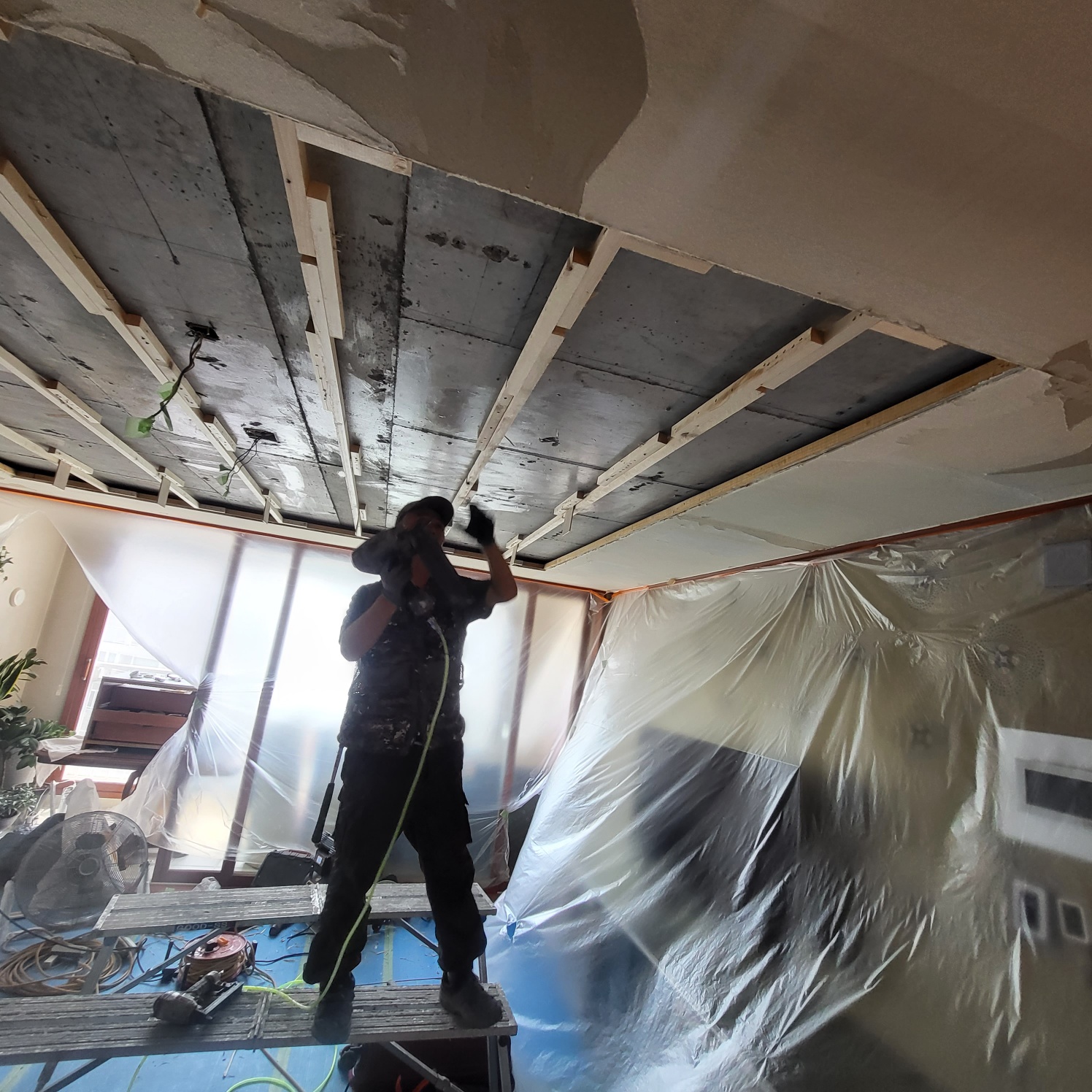 3695294320_R35ET1VC_d486c0592d24aeaf0ccf4a11098eeb3b12e76079.jpg 이미지크게보기