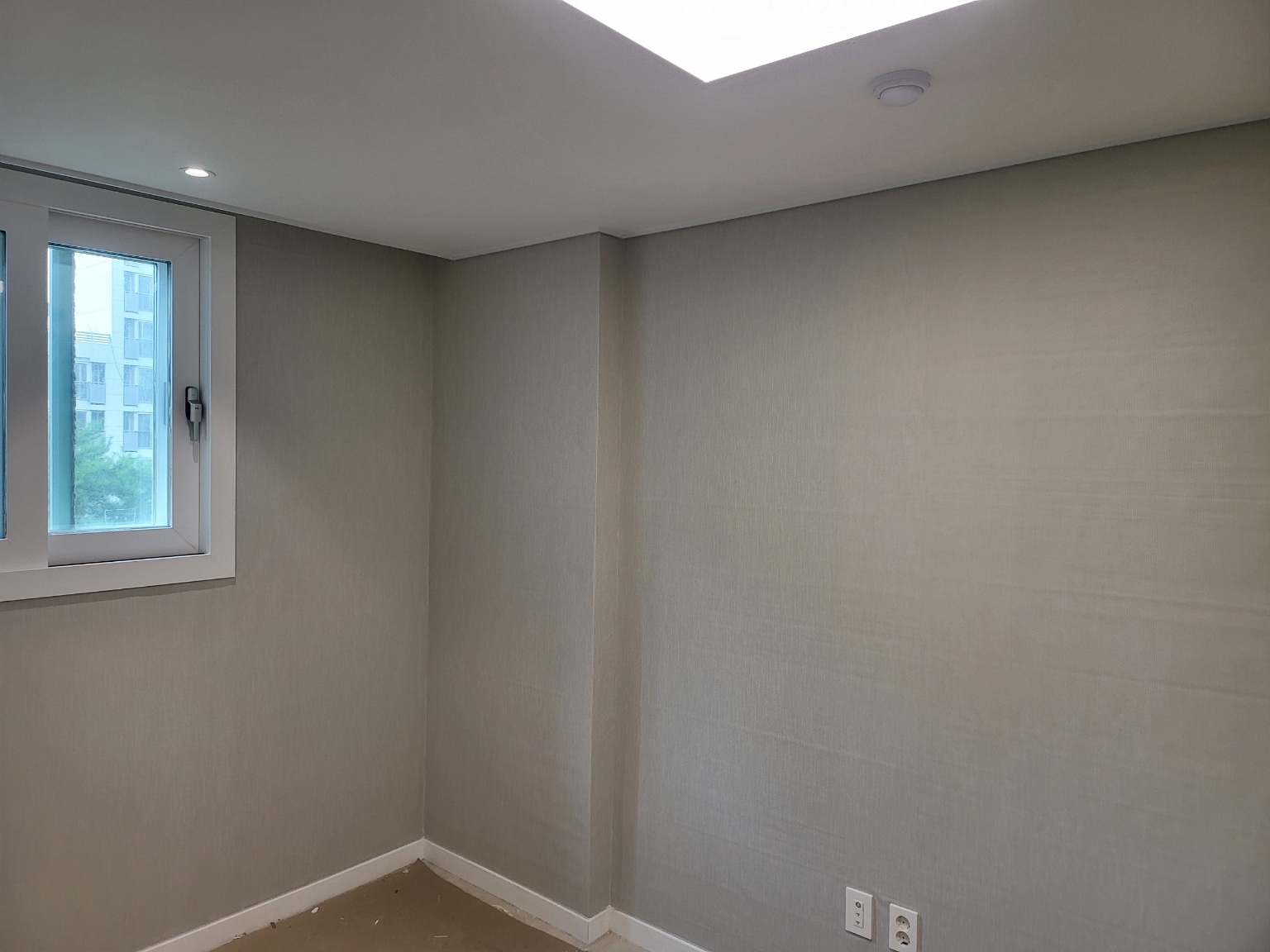 3695294320_VD5adiQb_11e053e5d4d59f6a59af2492683520e1b8e4eef5.jpg 이미지크게보기