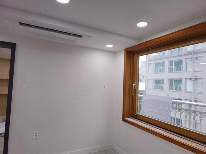 3695294320_Y6tuA1So_0ff1800ac7b56d4ca6b6d2435fbd01f84b292e40.jpg 이미지크게보기