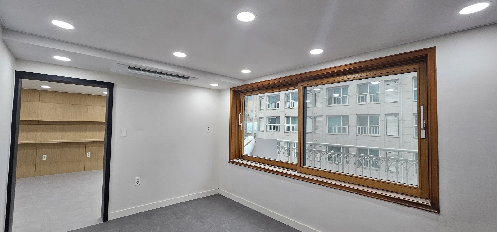 3695294320_ZJIQqX9E_0304a50fe5895b8bc4867a2e5c02e8c6e34e8033.jpg 이미지크게보기